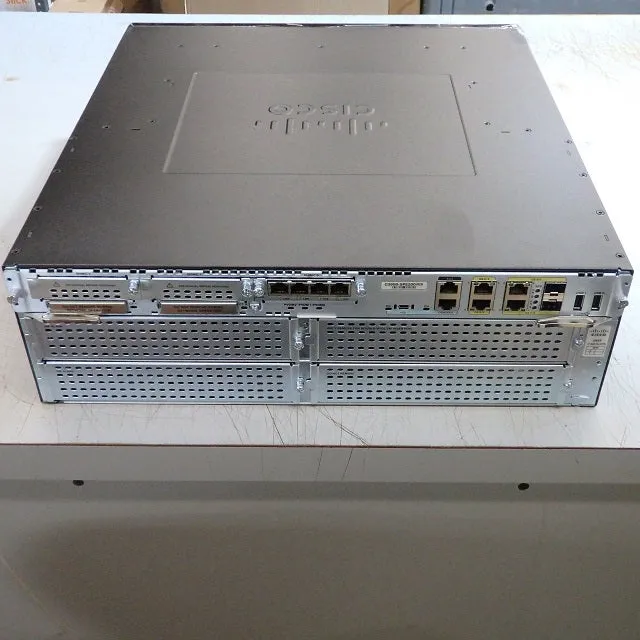 Cisco 3925 CISCO3925E-SEC/K9 Gigabit Ethernet Network Integrated Services Router